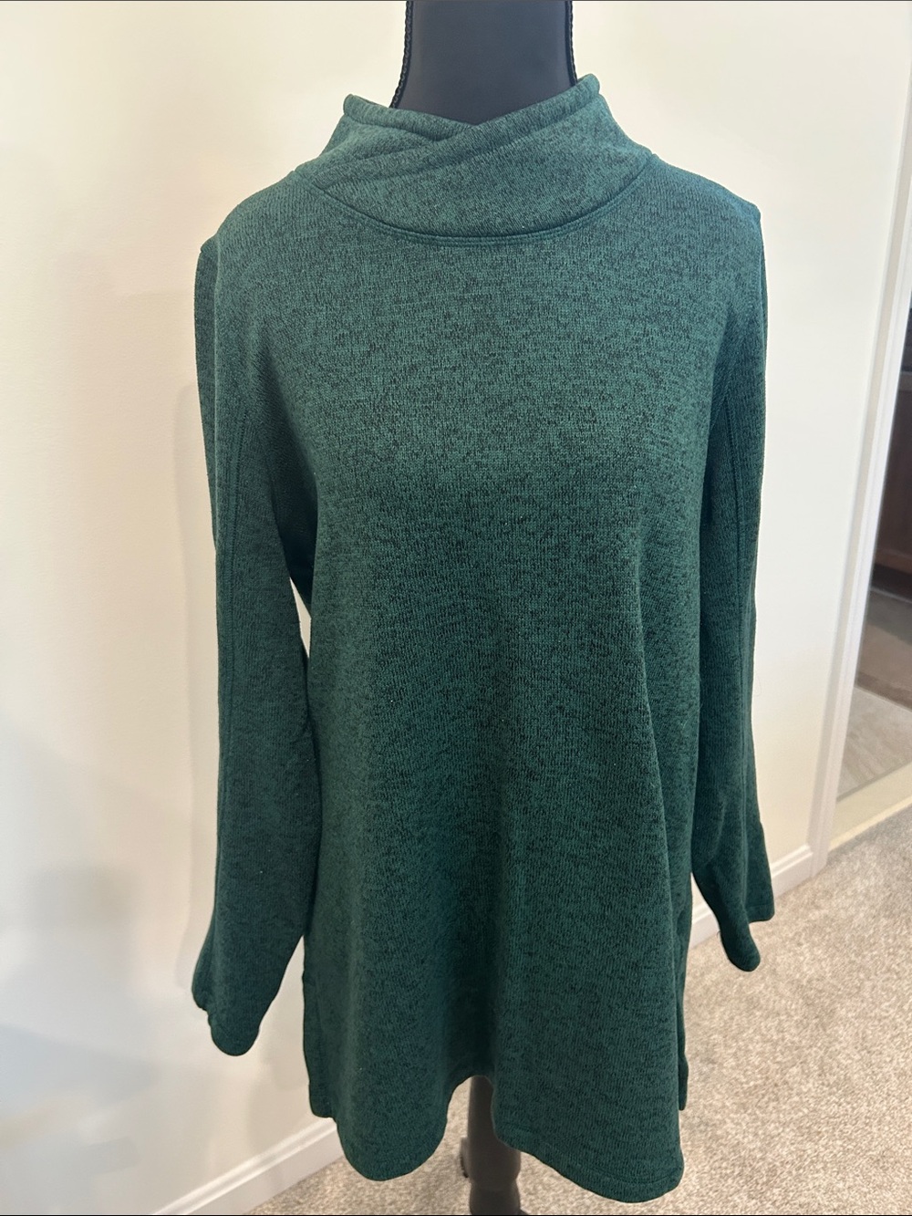 Women’s Green Mock Neck Sweater Tunic